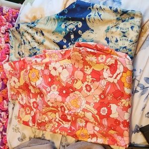 EUC 2 pairs workout pants